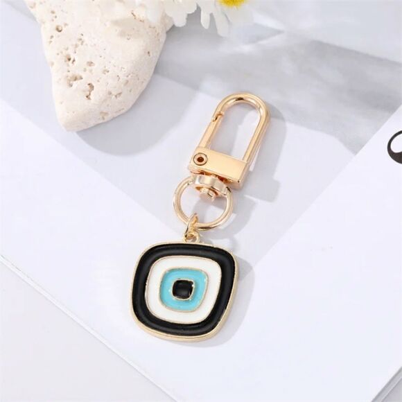 Square Evil Eye Keychain Key Ring light blue and white NWT Zinc Alloy - Picture 1 of 5